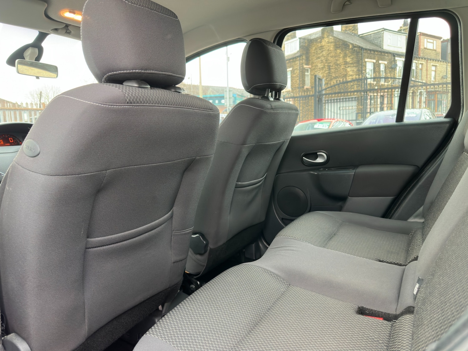 Used Renault Grand Modus 2010 for sale - 76492986: Photo 35