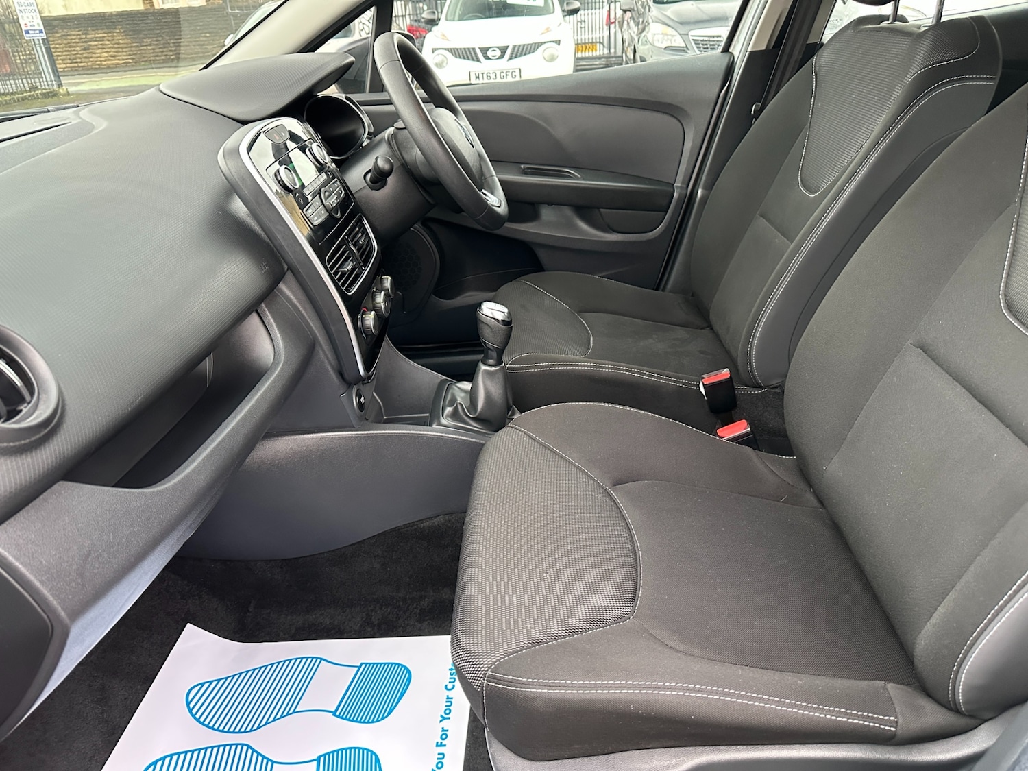 Used Renault Clio 2017 for sale - 77432949: Photo 12