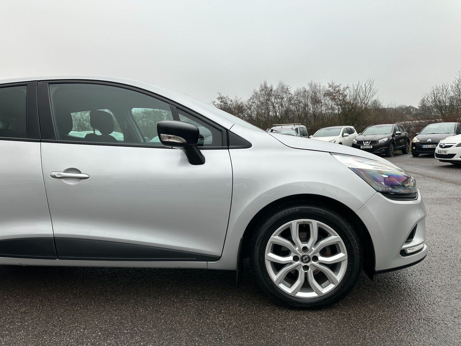 Used Renault Clio 2017 for sale - 77432949: Photo 25