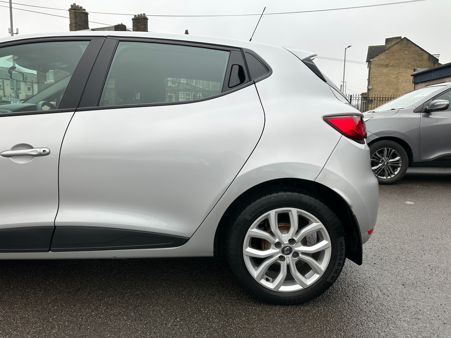 Used Renault Clio 2017 for sale - 77432949: Photo 27