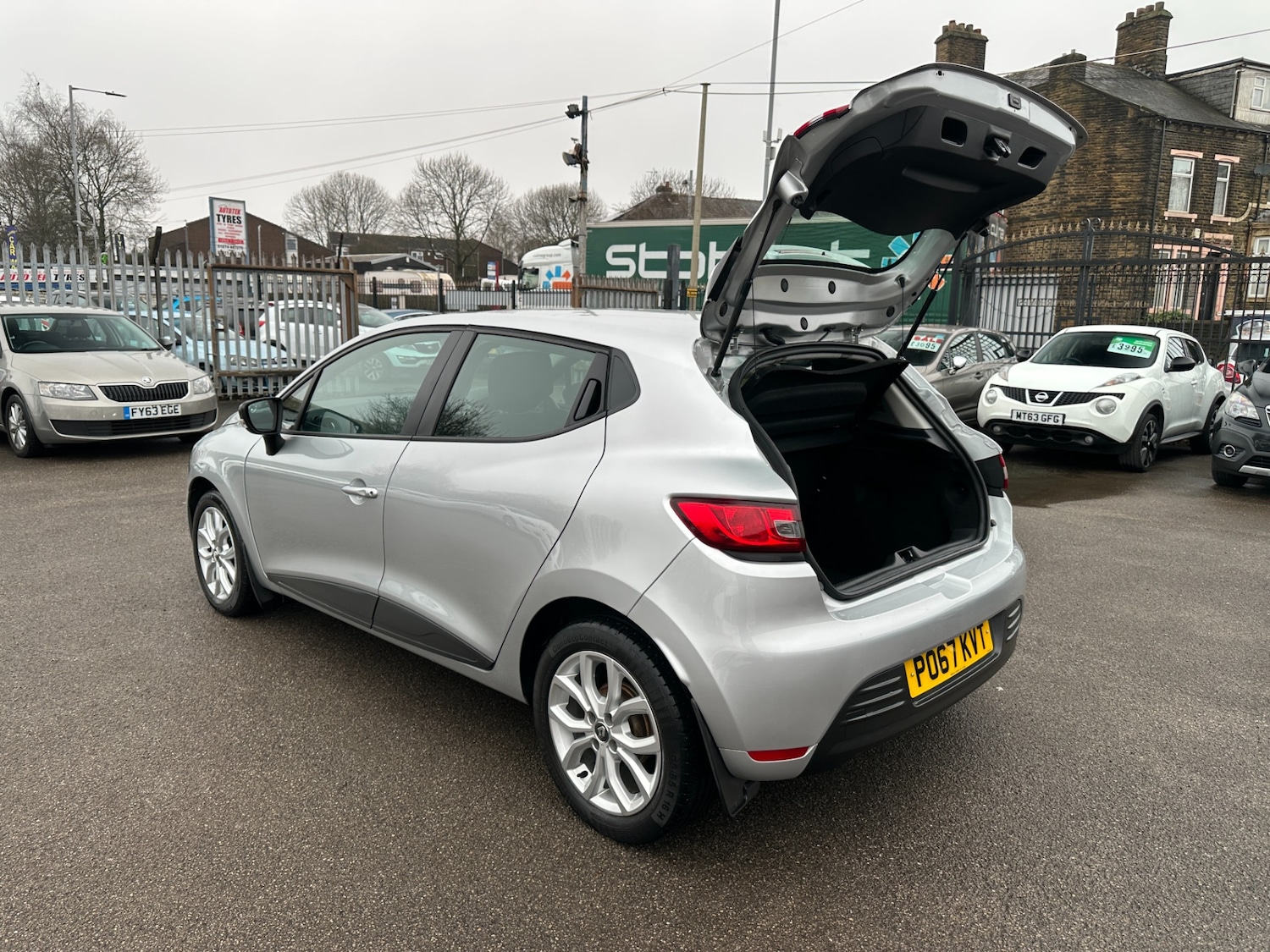 Used Renault Clio 2017 for sale - 77432949: Photo 51