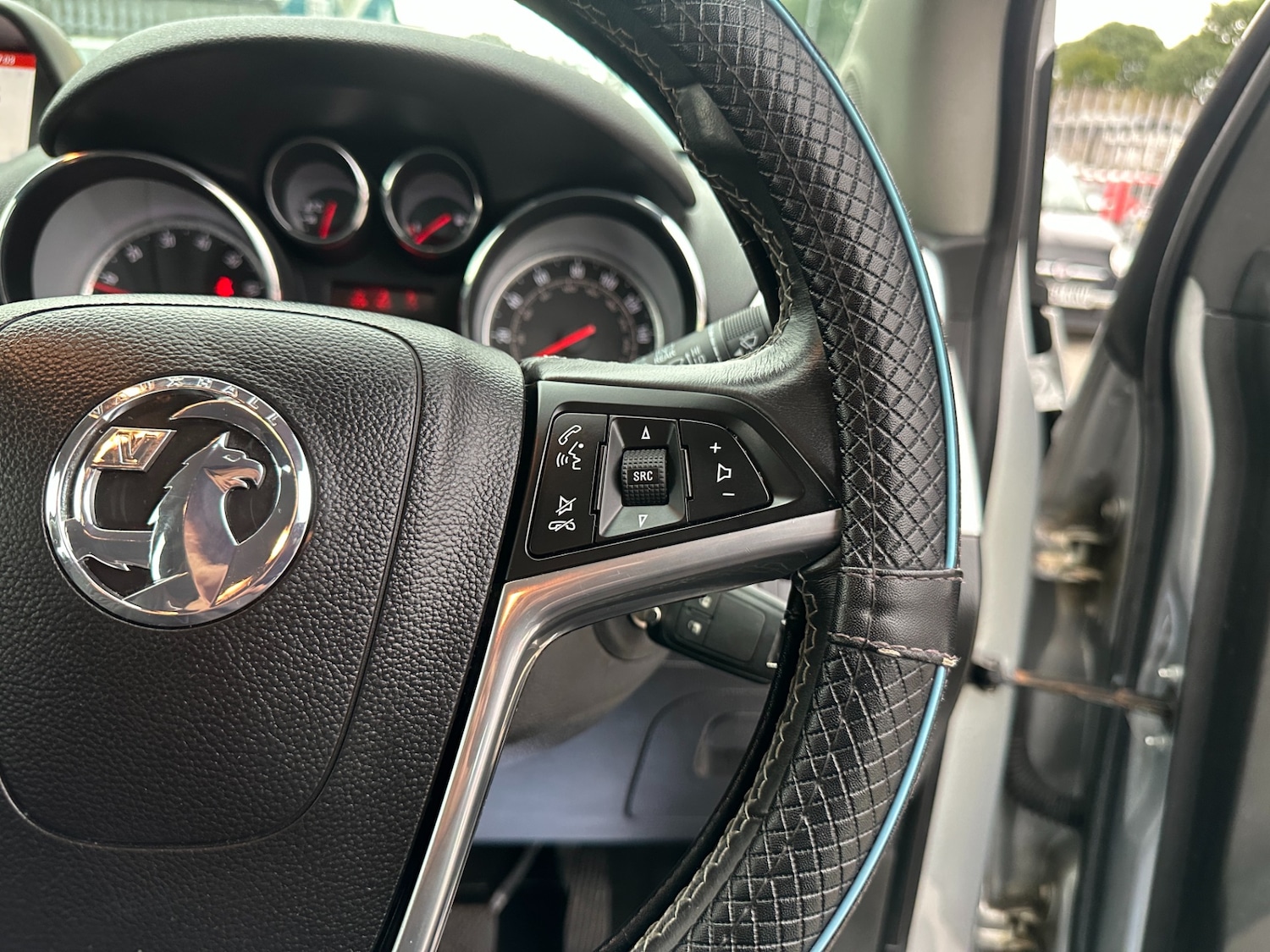 Used Vauxhall Mokka 2016 for sale - 76444731: Photo 38