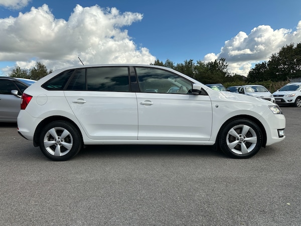 Used Skoda Rapid Spaceback 2014 for sale - 76023173: Photo 16