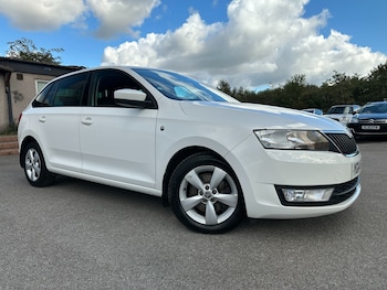 2014 (14) - 1.6 TDI CR GreenTech SE 5dr