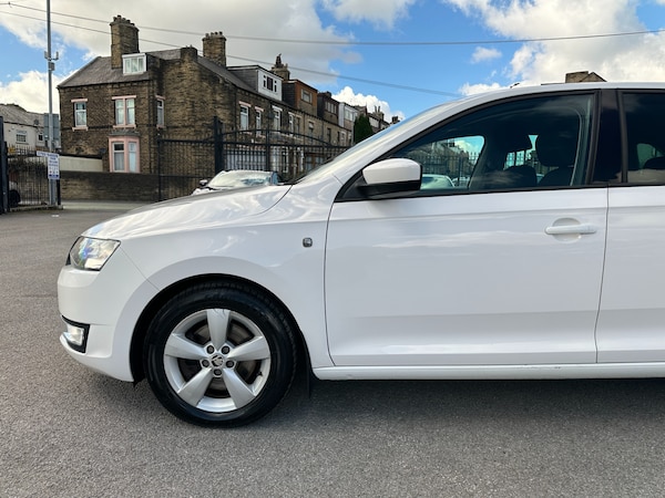 Used Skoda Rapid Spaceback 2014 for sale - 76023173: Photo 26