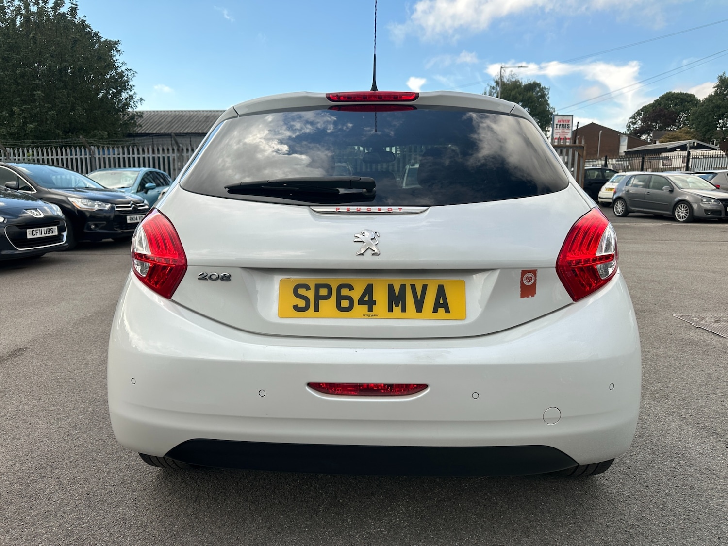 Used Peugeot 208 2014 for sale - 77417281: Photo 13