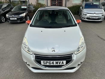 Used Peugeot 208 2014 for sale - 77417281: Photo