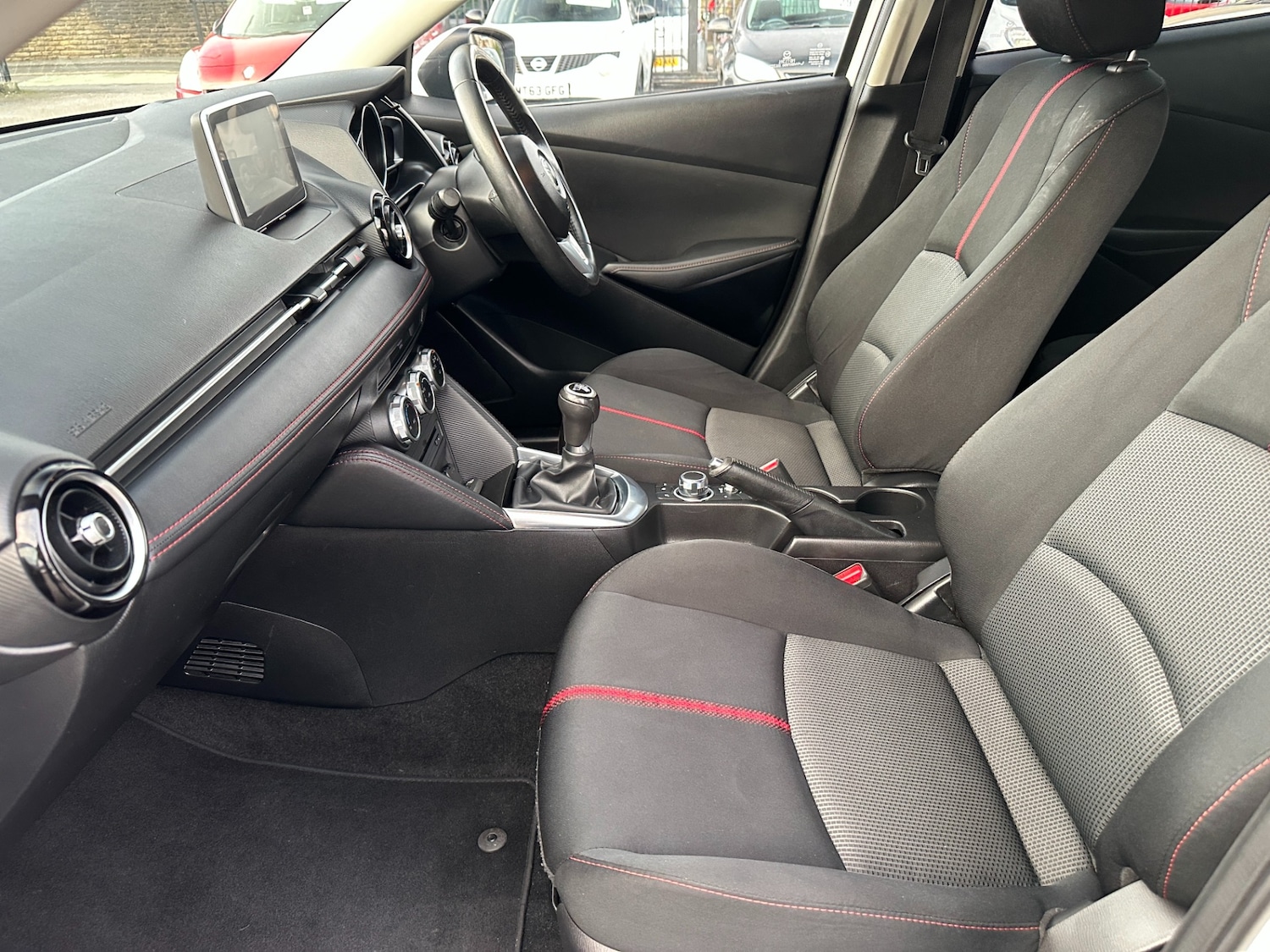 Used Mazda Mazda2 2016 for sale - 77069849: Photo 11