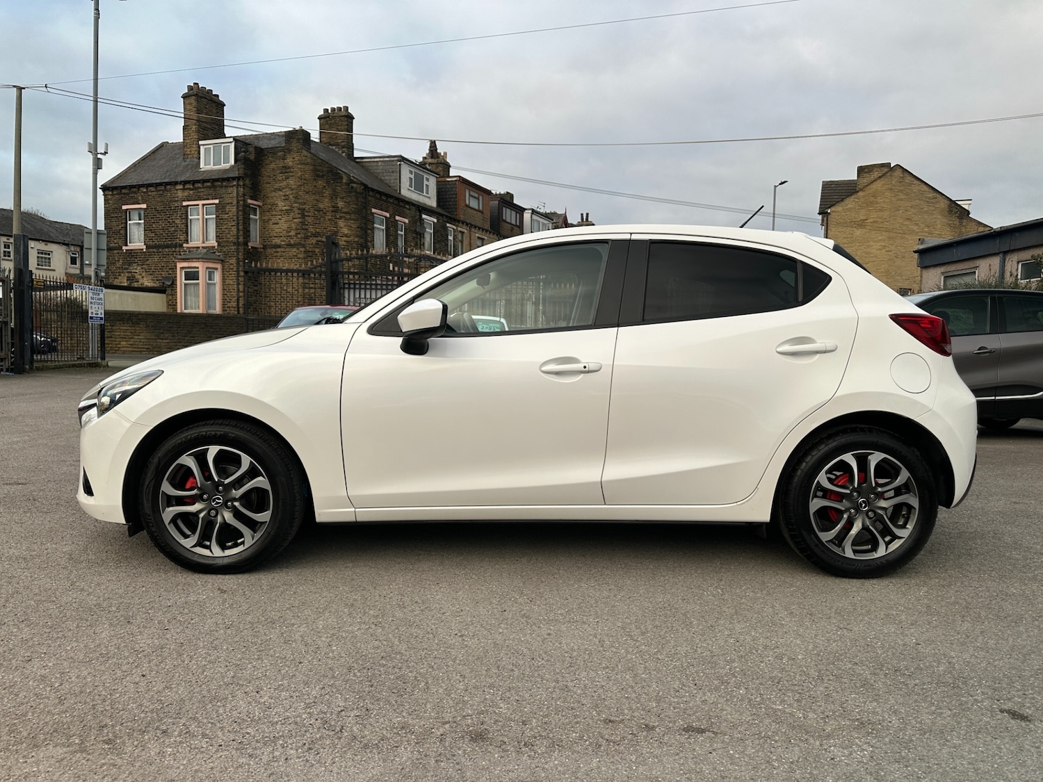 Used Mazda Mazda2 2016 for sale - 77069849: Photo 14