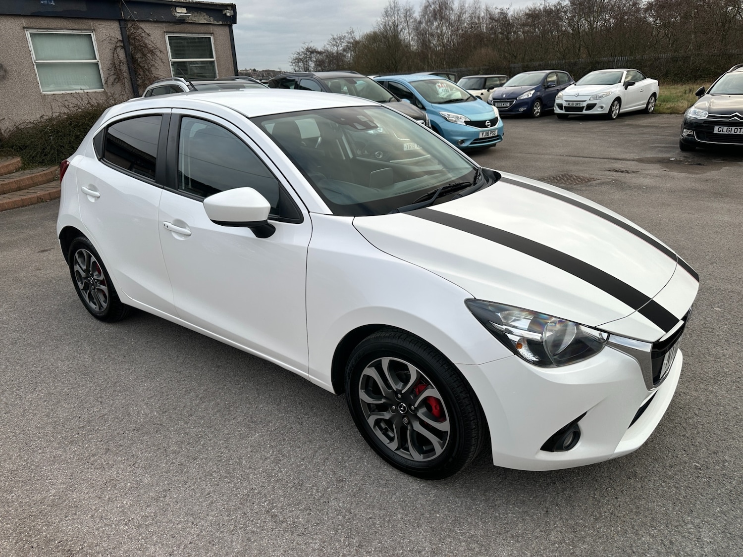 Used Mazda Mazda2 2016 for sale - 77069849: Photo 15