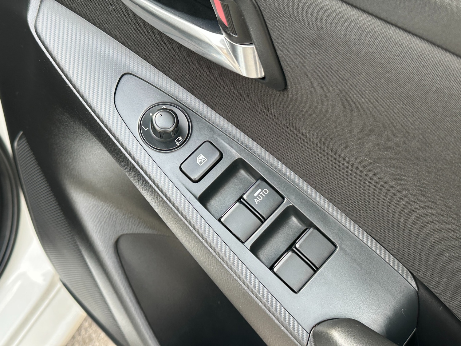 Used Mazda Mazda2 2016 for sale - 77069849: Photo 34