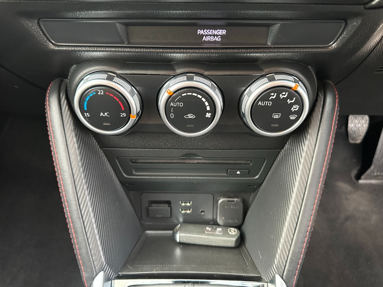 Used Mazda Mazda2 2016 for sale - 77069849: Photo 39