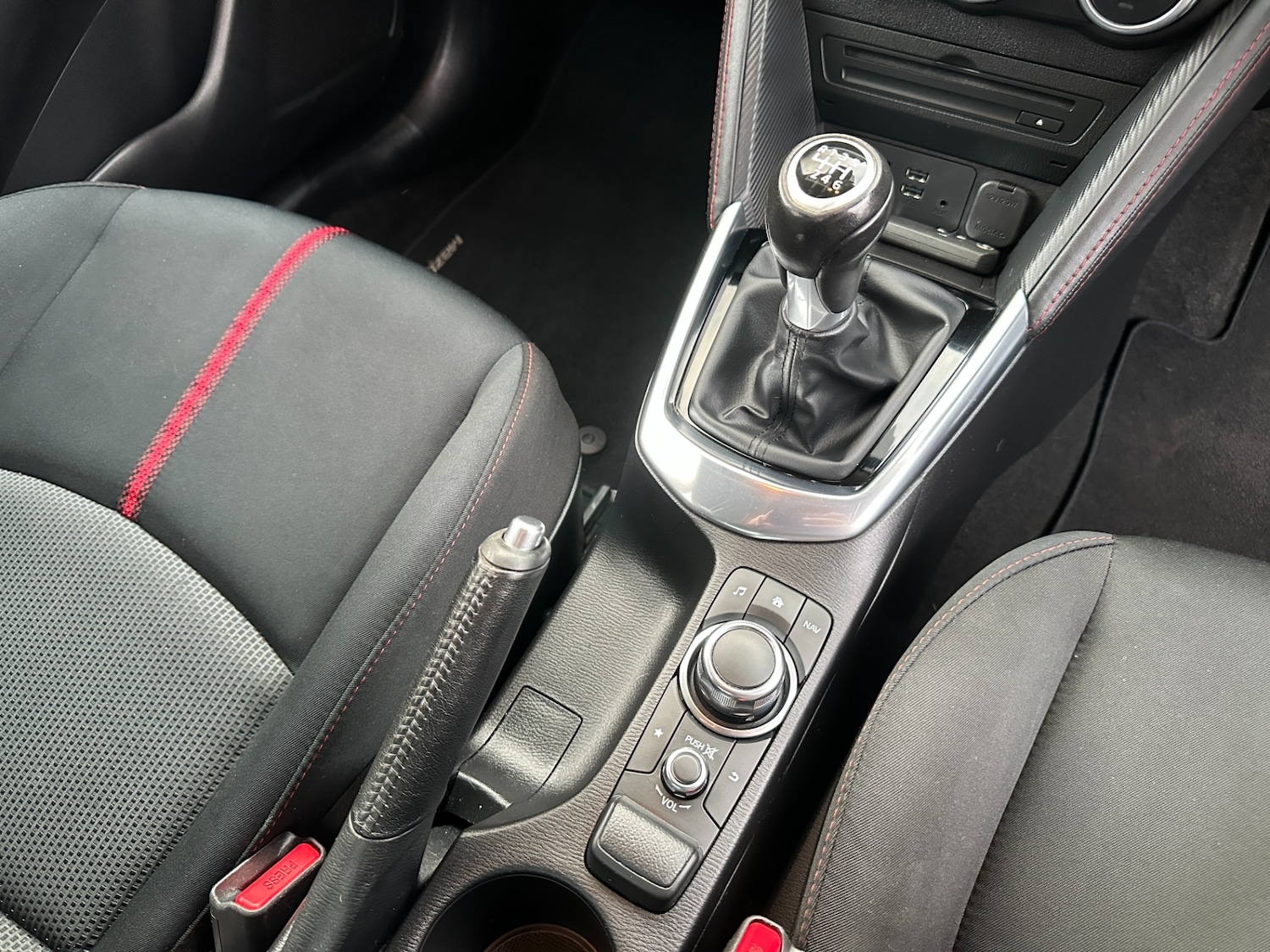 Used Mazda Mazda2 2016 for sale - 77069849: Photo 41