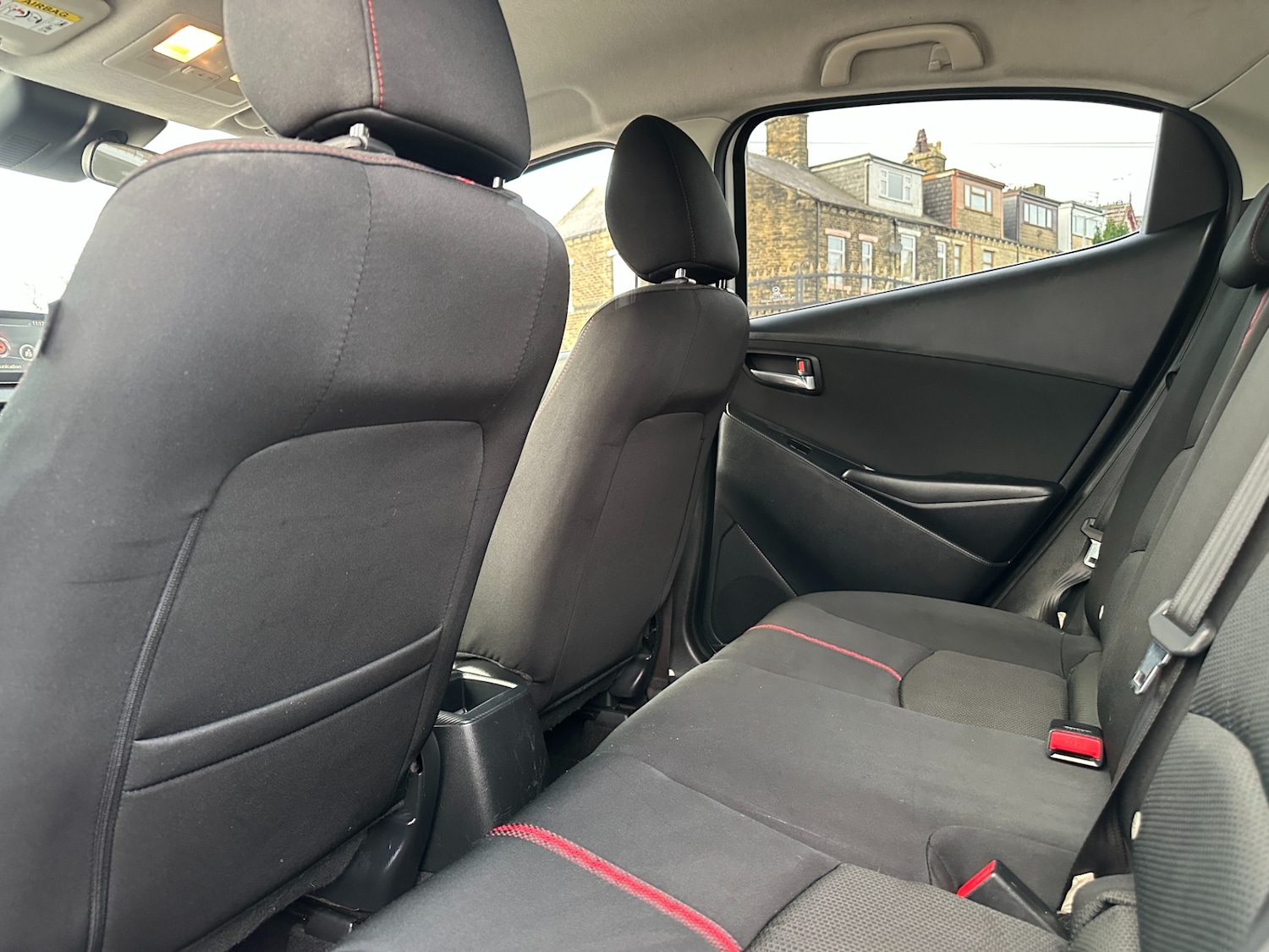 Used Mazda Mazda2 2016 for sale - 77069849: Photo 49