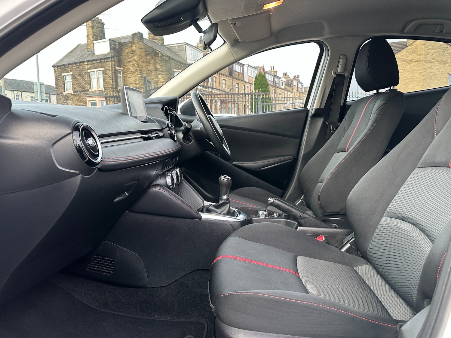 Used Mazda Mazda2 2016 for sale - 77069849: Photo 51