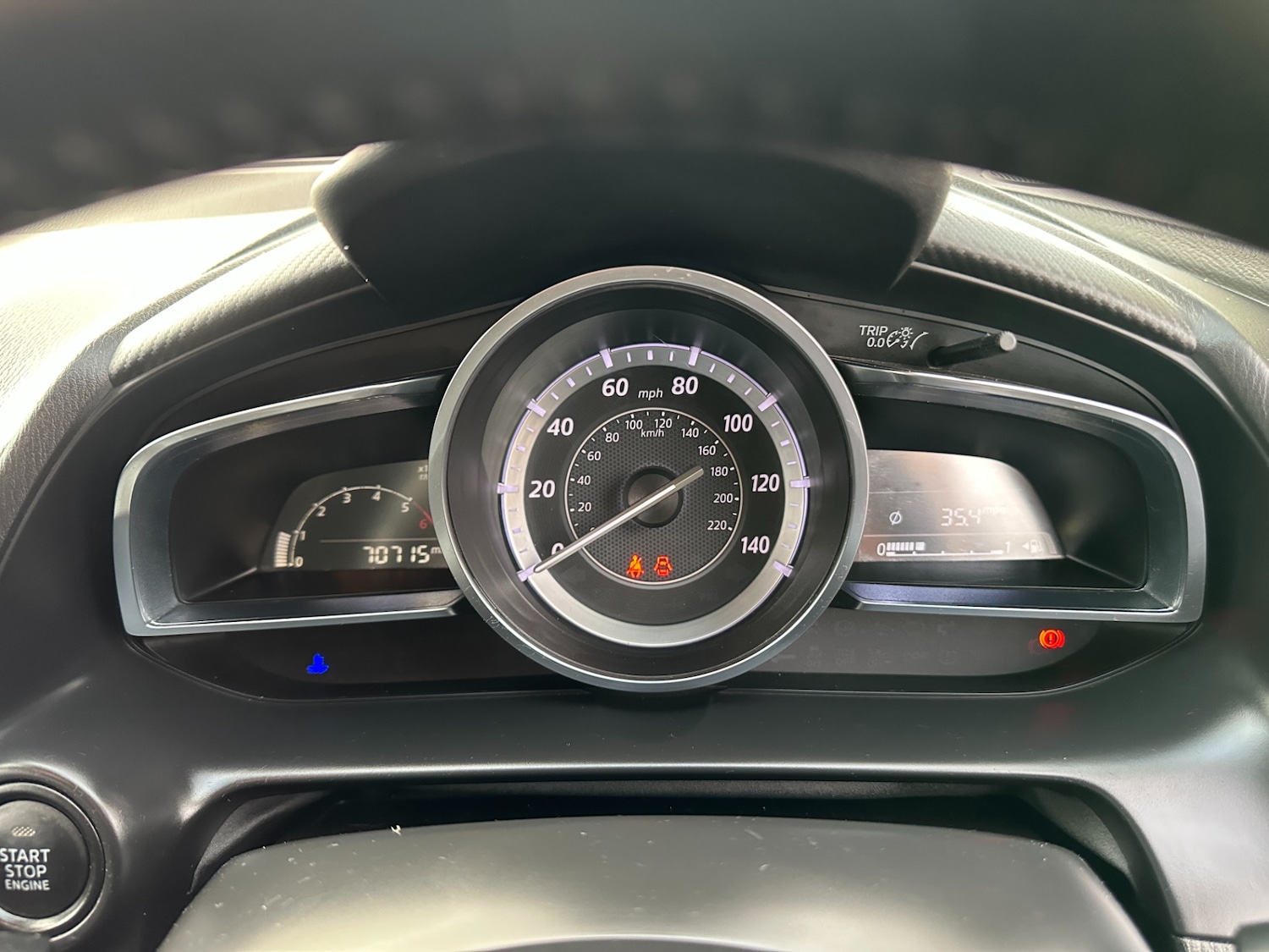 Used Mazda Mazda2 2016 for sale - 77069849: Photo 8