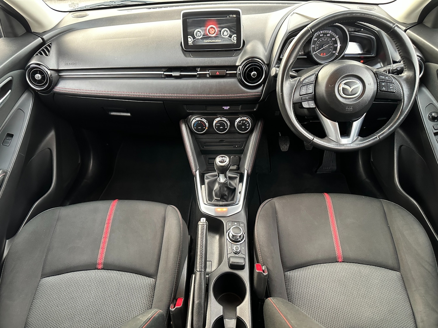 Used Mazda Mazda2 2016 for sale - 77069849: Photo 9