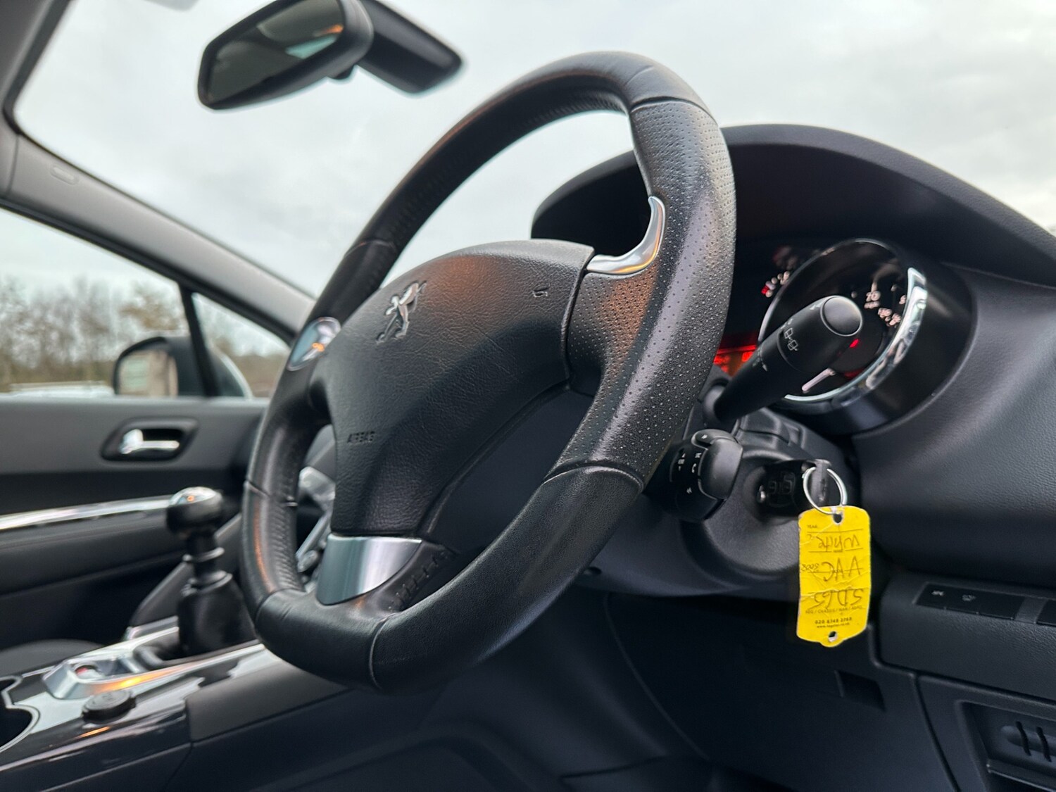 Used Peugeot 3008 2015 for sale - 78092408: Photo 36