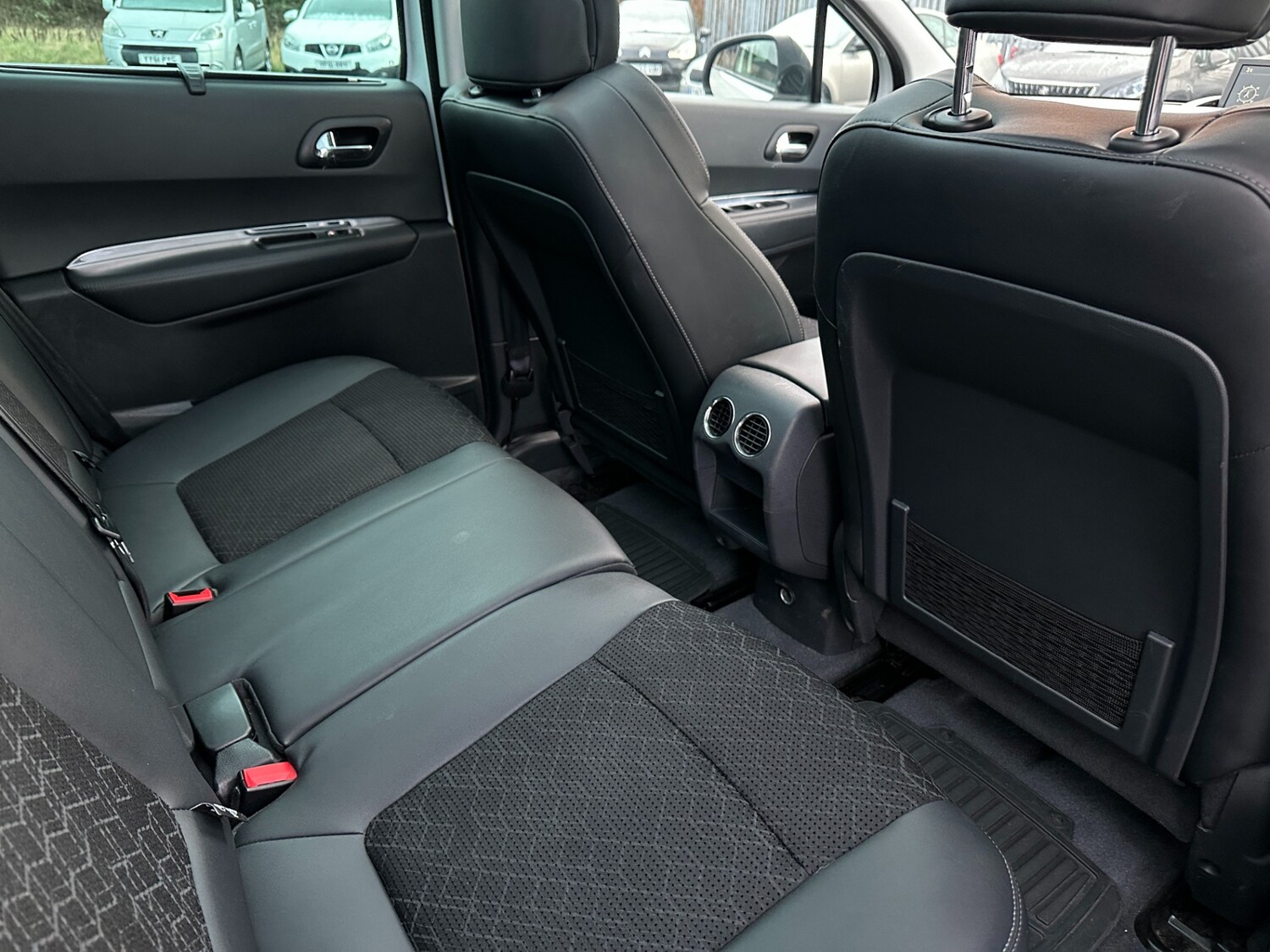 Used Peugeot 3008 2015 for sale - 78092408: Photo 42