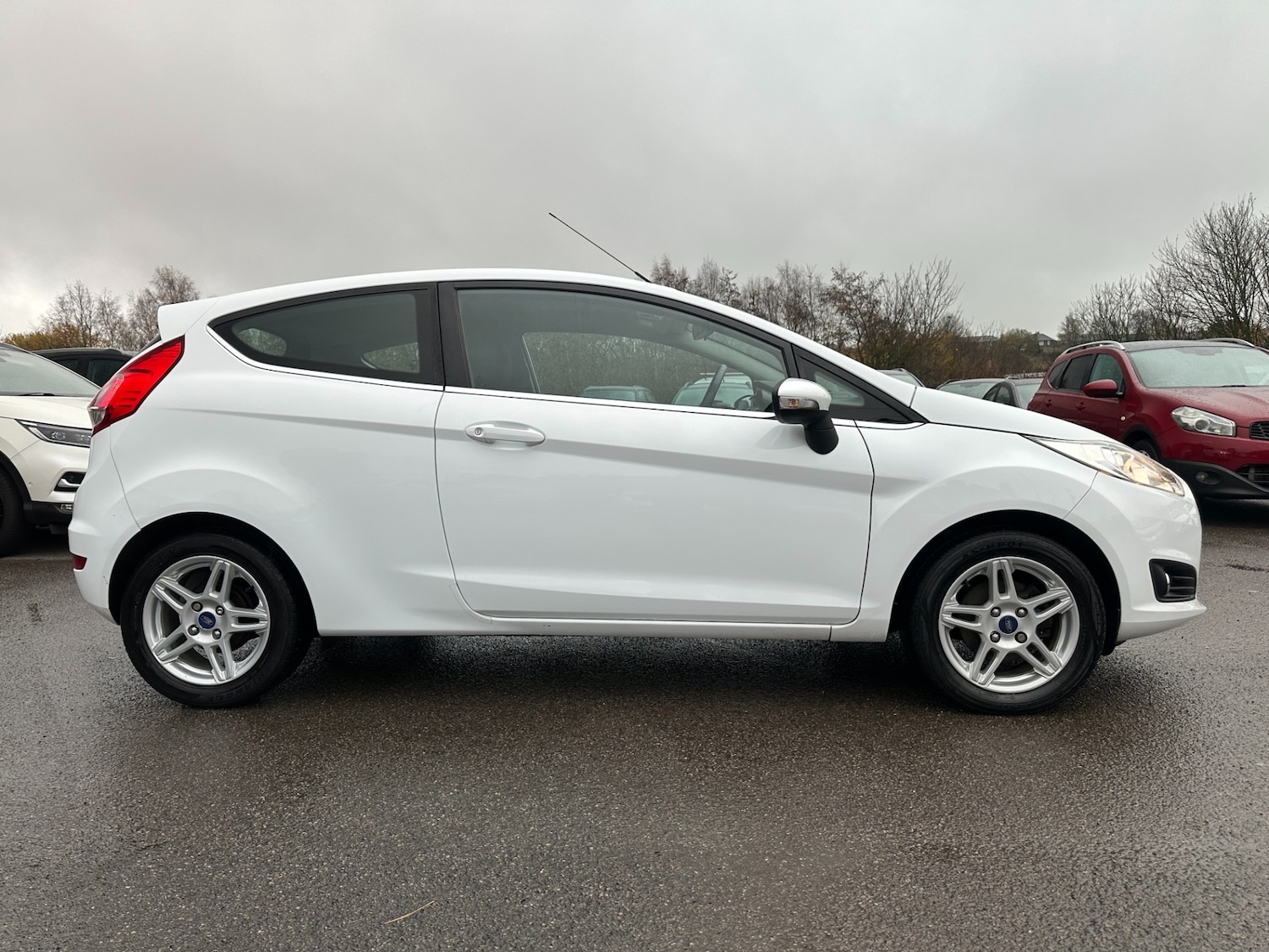 Used Ford Fiesta 2013 for sale - 76809297: Photo 13