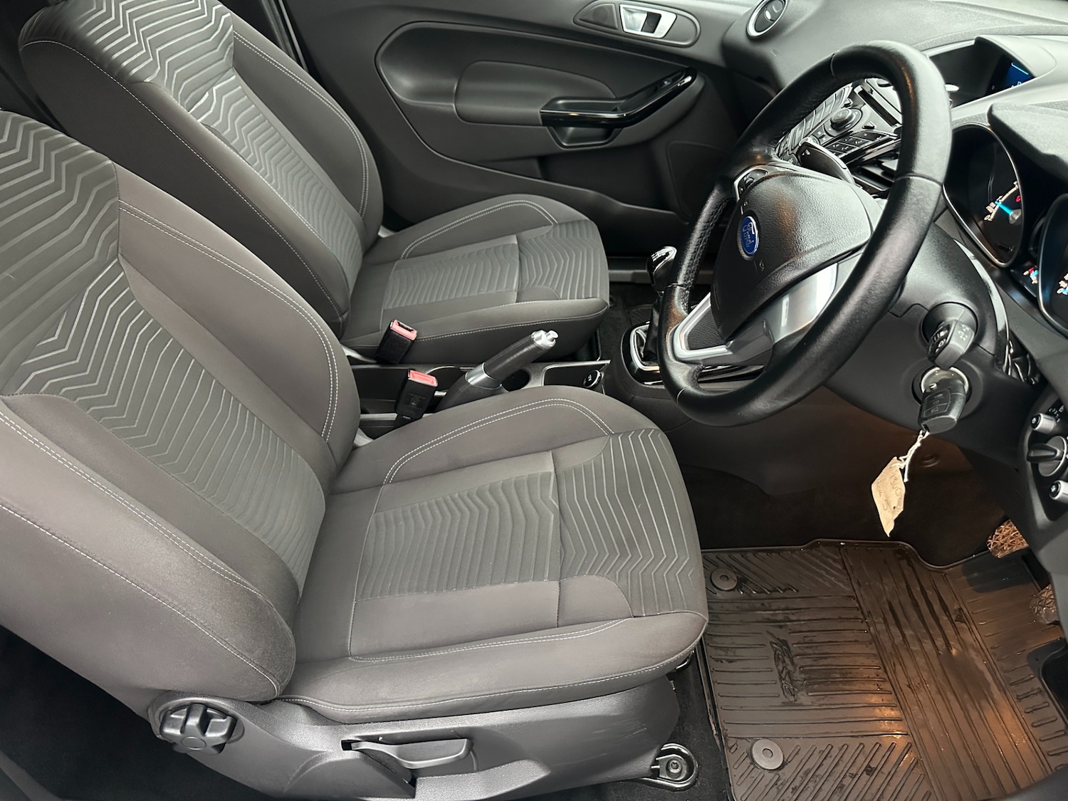 Used Ford Fiesta 2013 for sale - 76809297: Photo 26