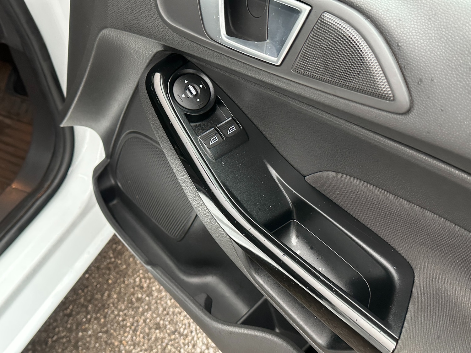 Used Ford Fiesta 2013 for sale - 76809297: Photo 27