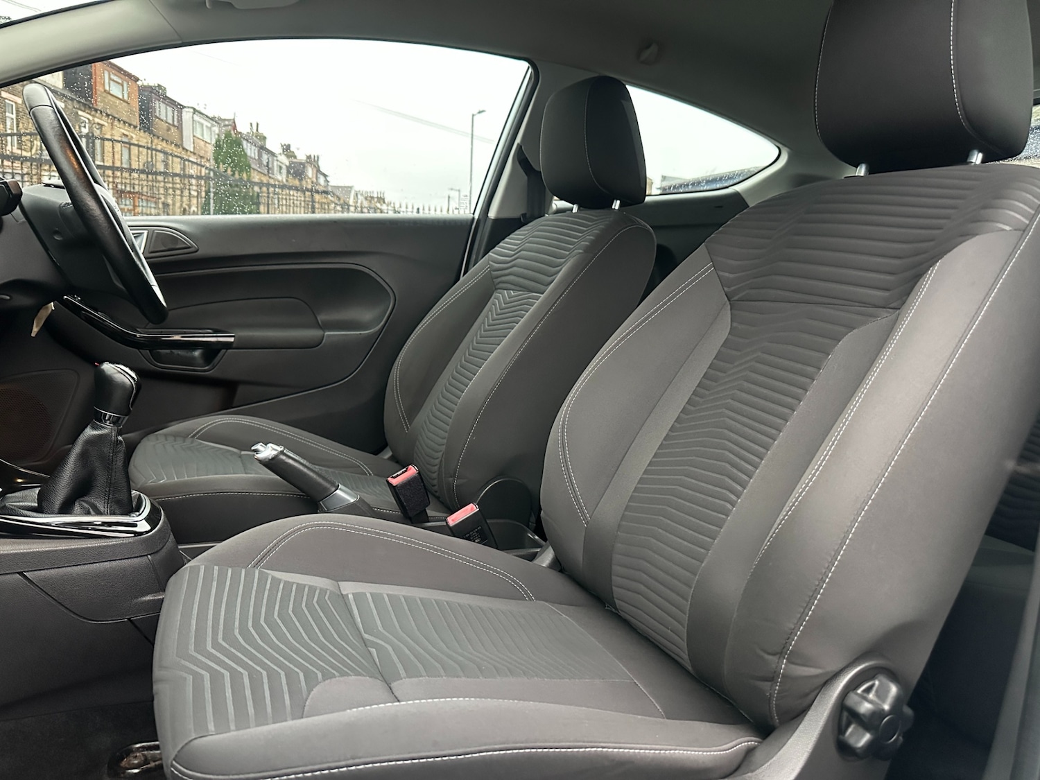 Used Ford Fiesta 2013 for sale - 76809297: Photo 36