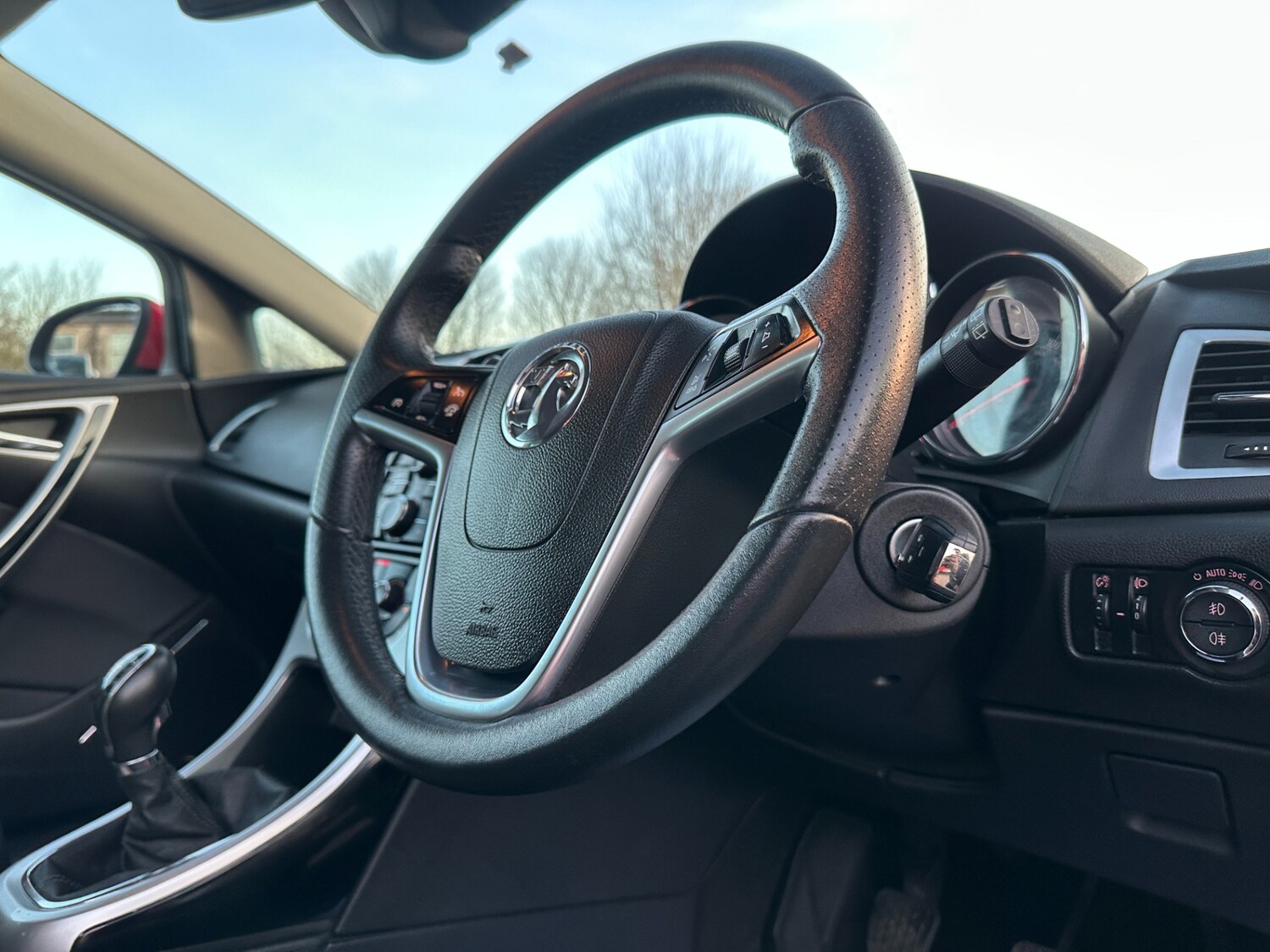 Used Vauxhall Astra GTC 2013 for sale - 77937599: Photo 27