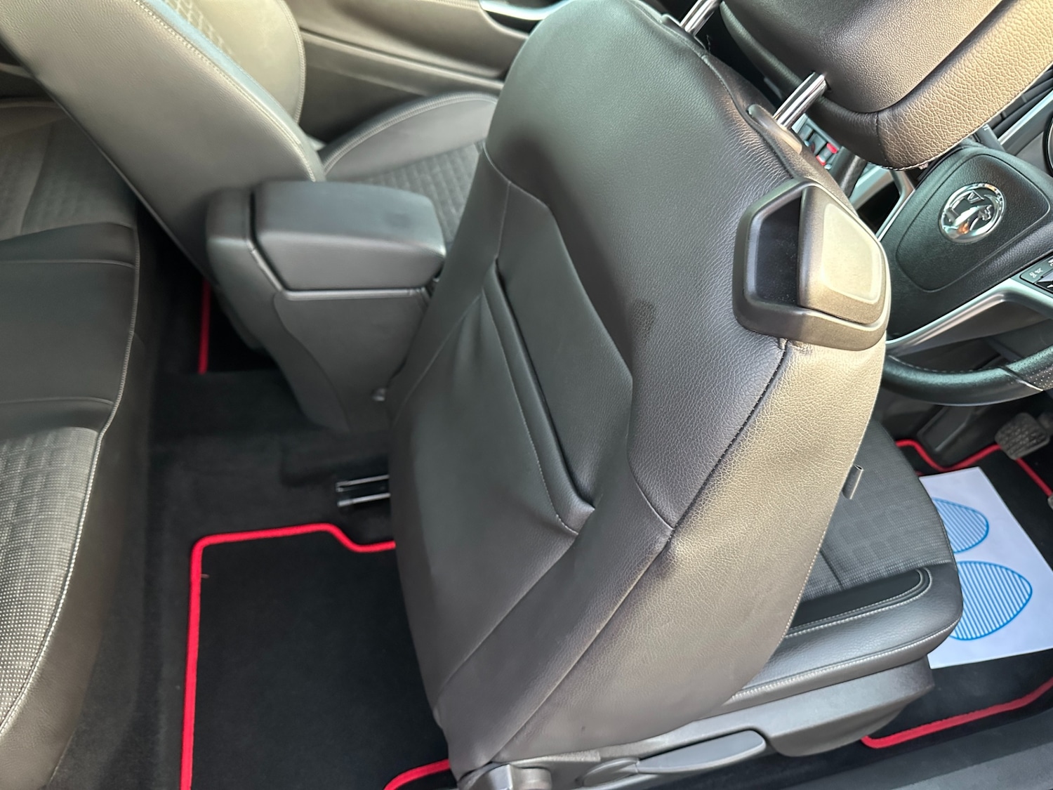 Used Vauxhall Astra GTC 2013 for sale - 77937599: Photo 37