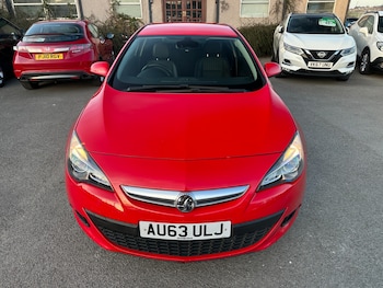Used Vauxhall Astra GTC 2013 for sale - 77937599: Photo