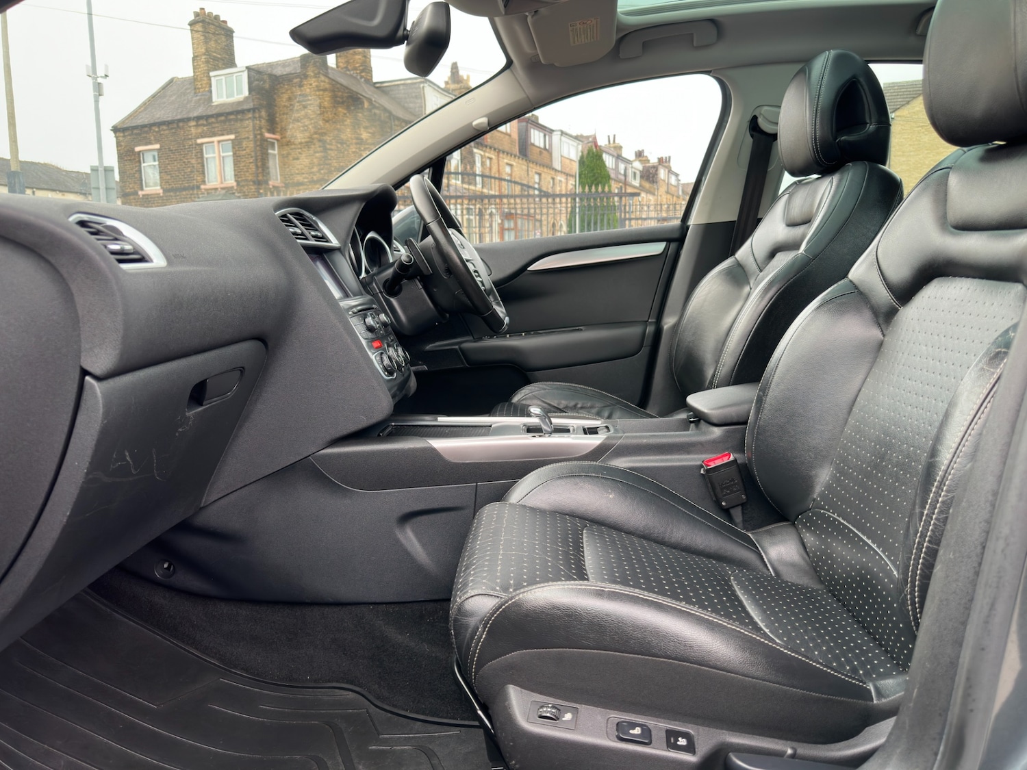 Used Citroen C4 2011 for sale - 77151565: Photo 47