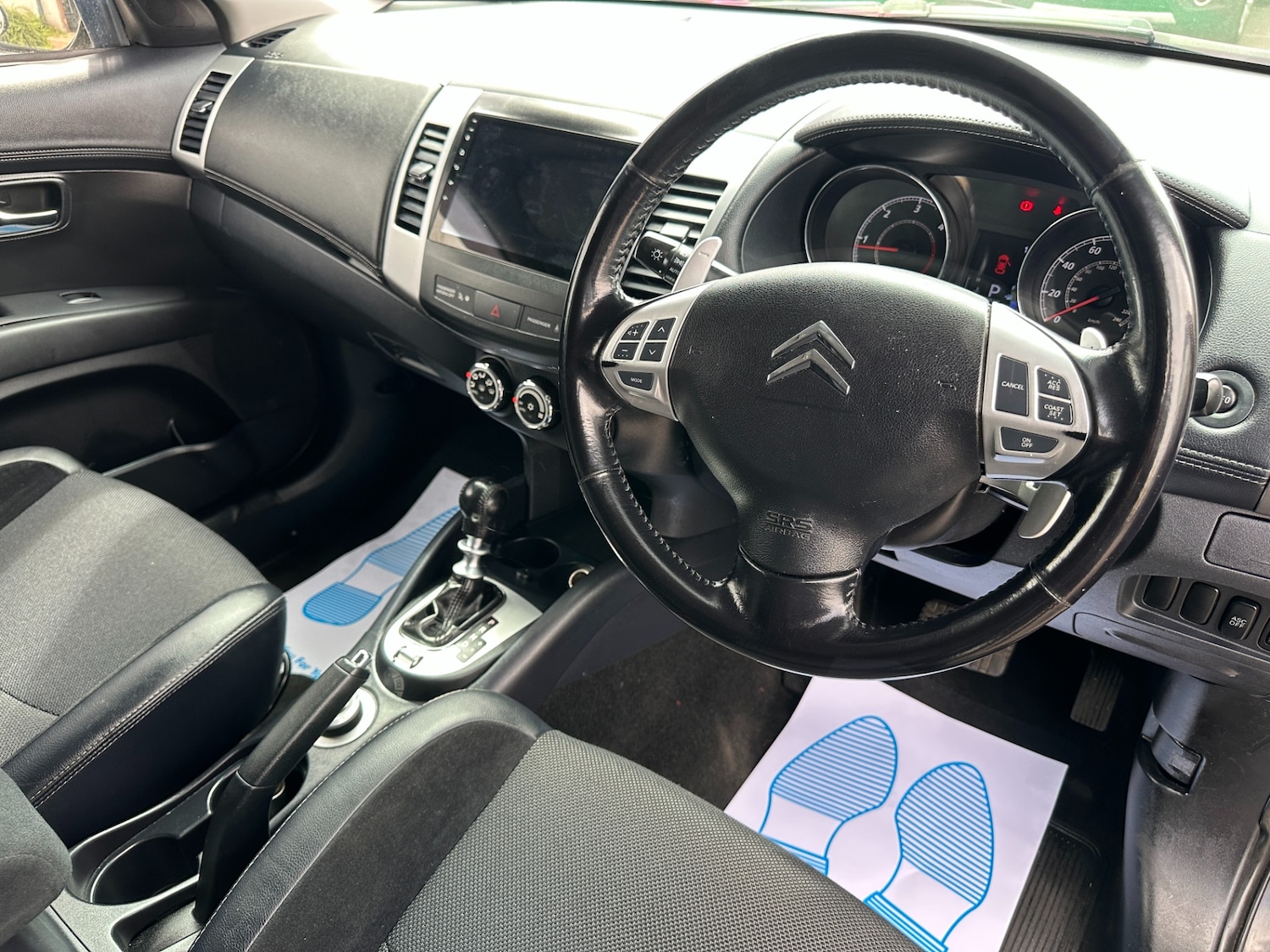 Used Citroen C-Crosser 2010 for sale - 76444737: Photo 2