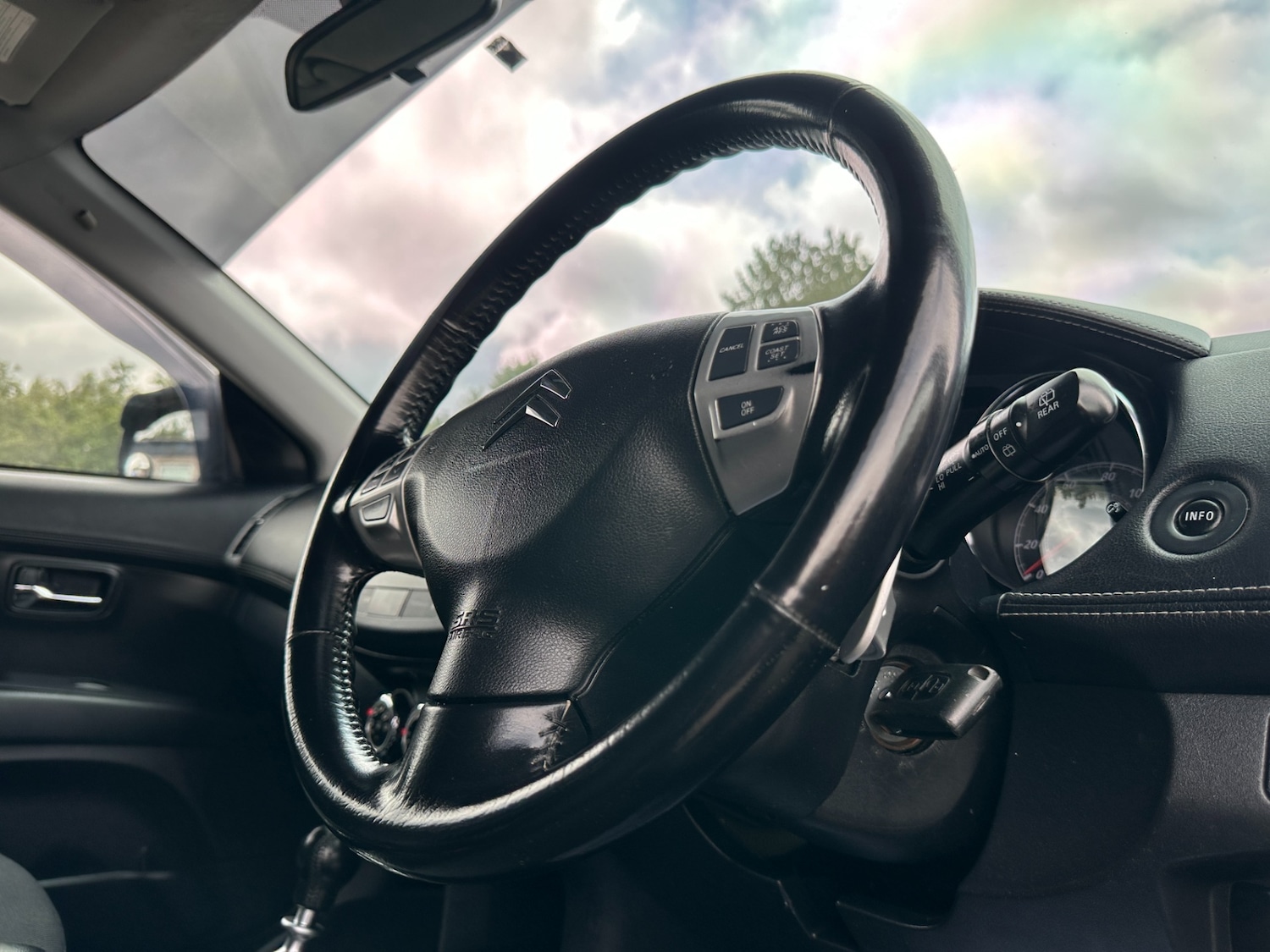 Used Citroen C-Crosser 2010 for sale - 76444737: Photo 28