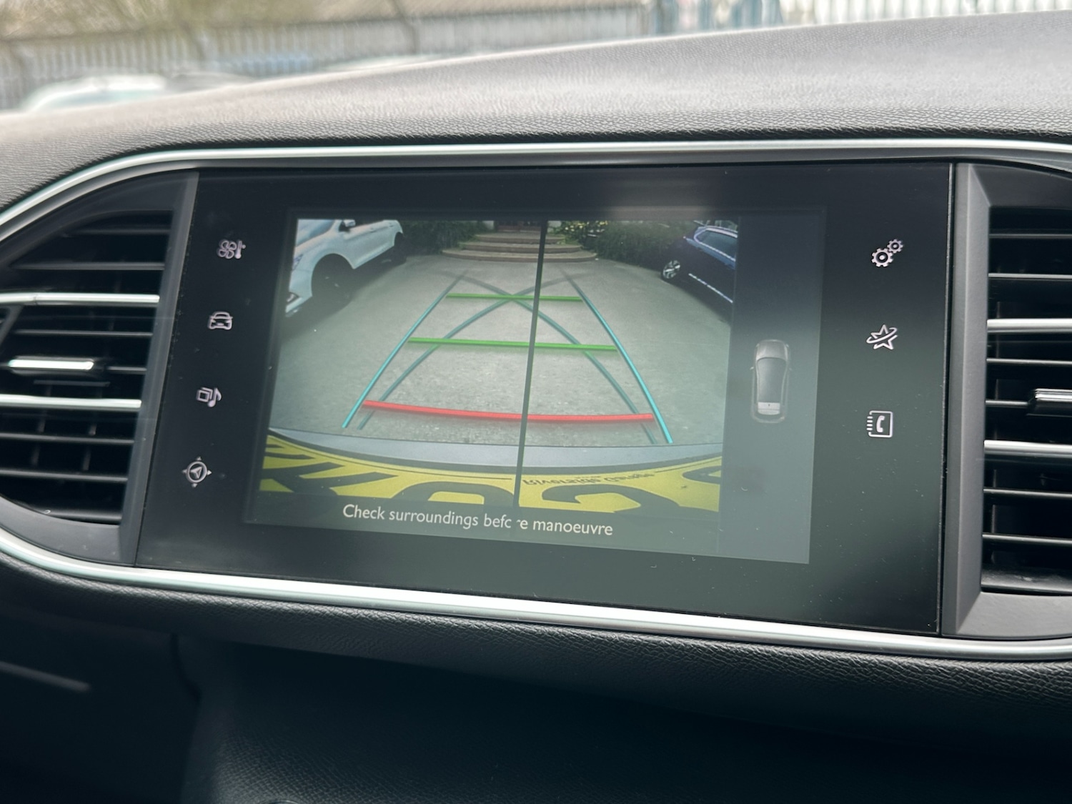 Used Peugeot 308 2013 for sale - 78176434: Photo 10