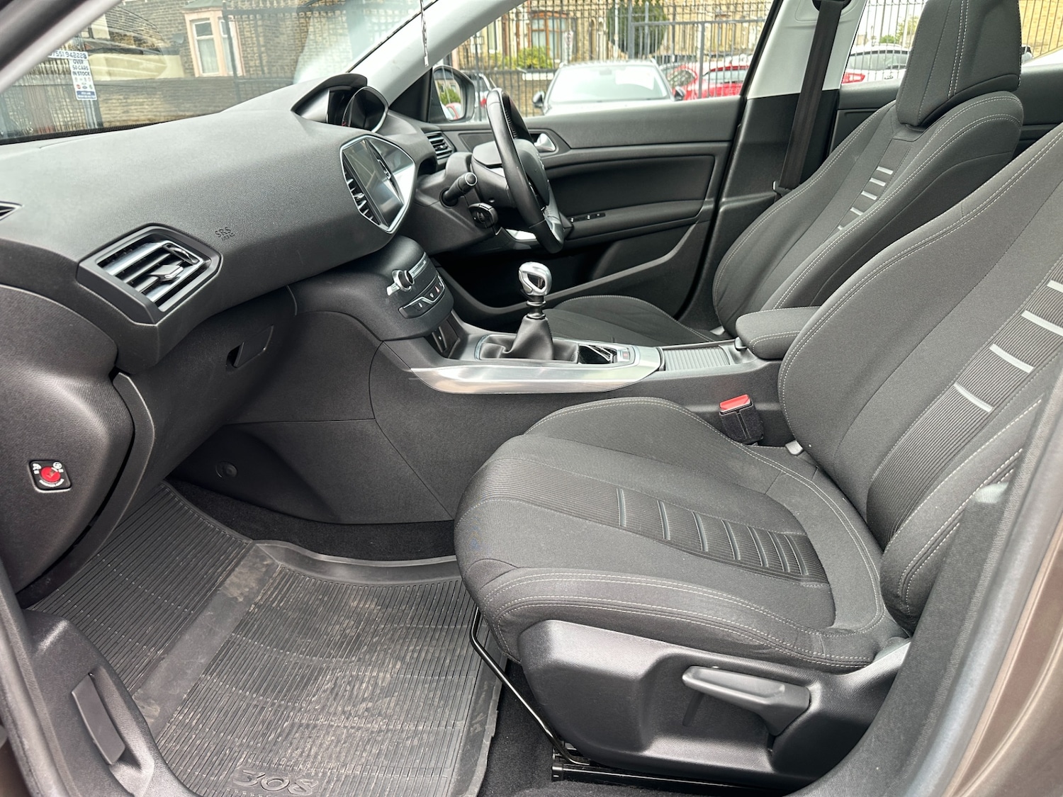 Used Peugeot 308 2013 for sale - 78176434: Photo 13