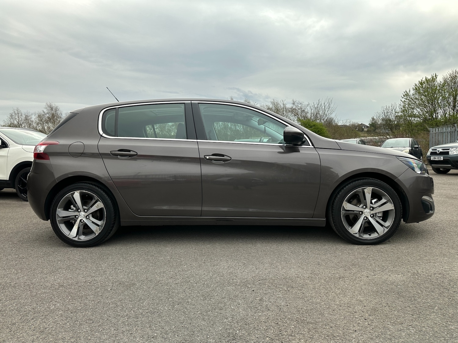 Used Peugeot 308 2013 for sale - 78176434: Photo 16