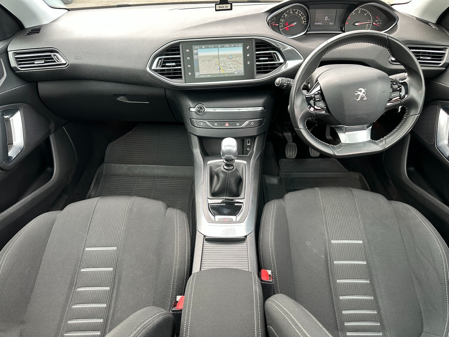 Used Peugeot 308 2013 for sale - 78176434: Photo 2