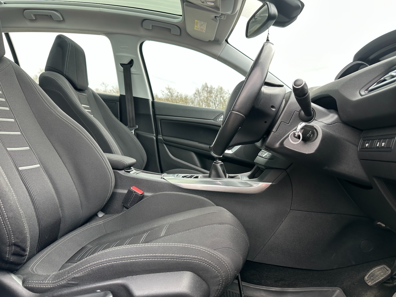 Used Peugeot 308 2013 for sale - 78176434: Photo 28