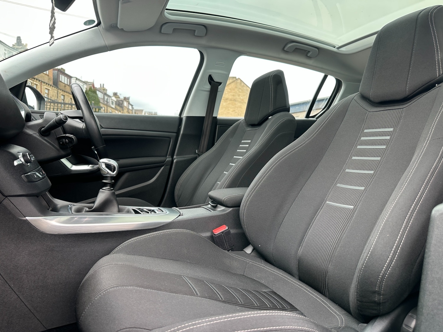 Used Peugeot 308 2013 for sale - 78176434: Photo 47