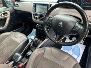 Used Peugeot 2008 2015 for sale - 74826549: Photo