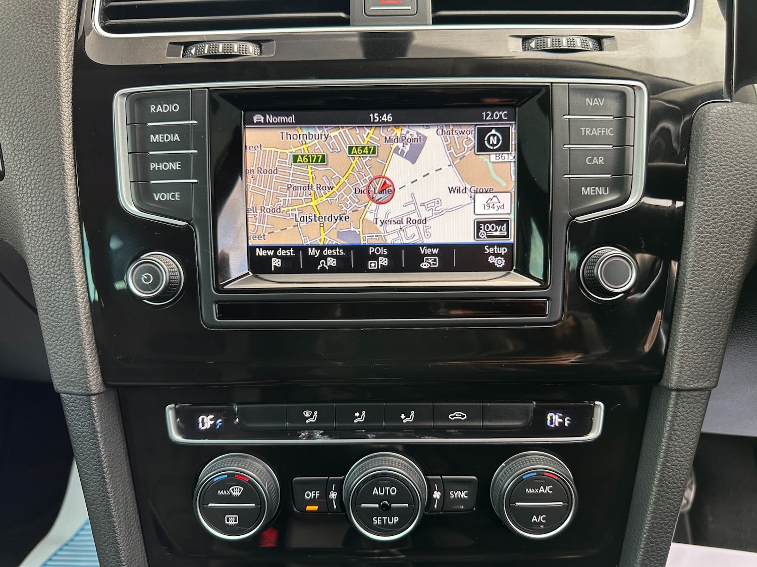 Used Volkswagen Golf 2014 for sale - 77668203: Photo 10