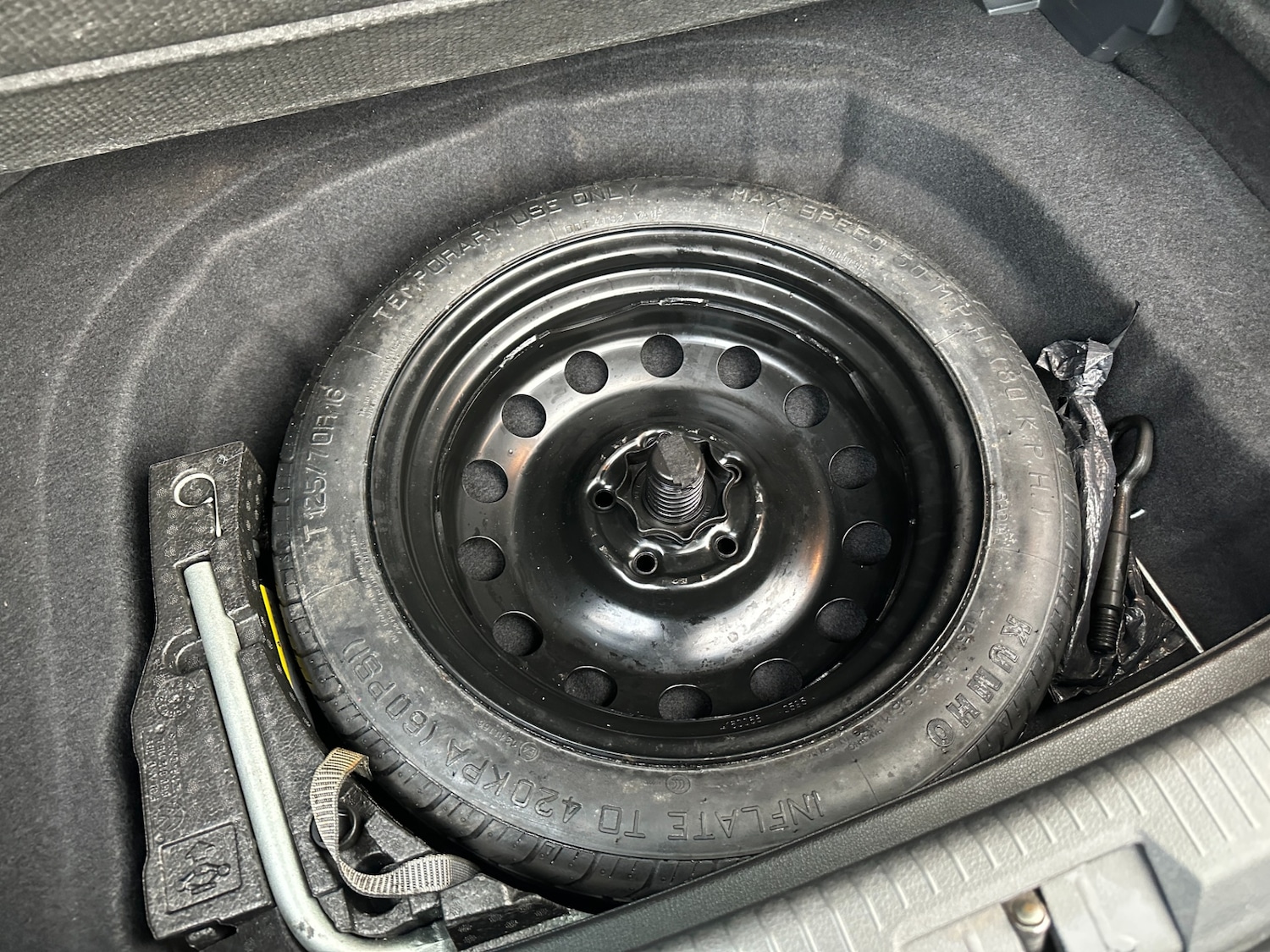 Used Volkswagen Golf 2014 for sale - 77668203: Photo 18