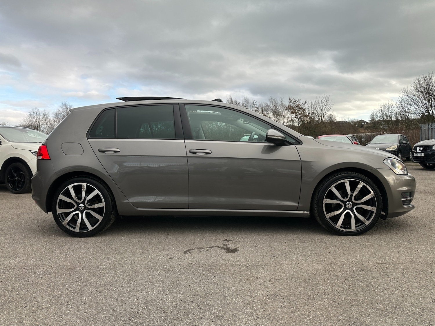 Used Volkswagen Golf 2014 for sale - 77668203: Photo 19