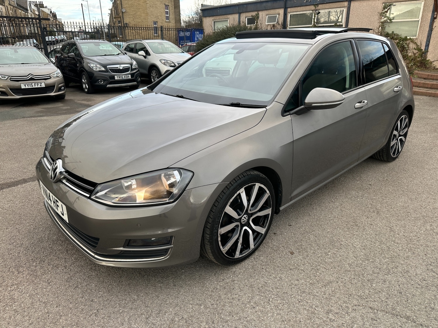 Used Volkswagen Golf 2014 for sale - 77668203: Photo 21