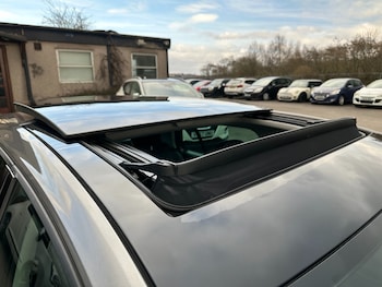 Used Volkswagen Golf 2014 for sale - 77668203: Photo