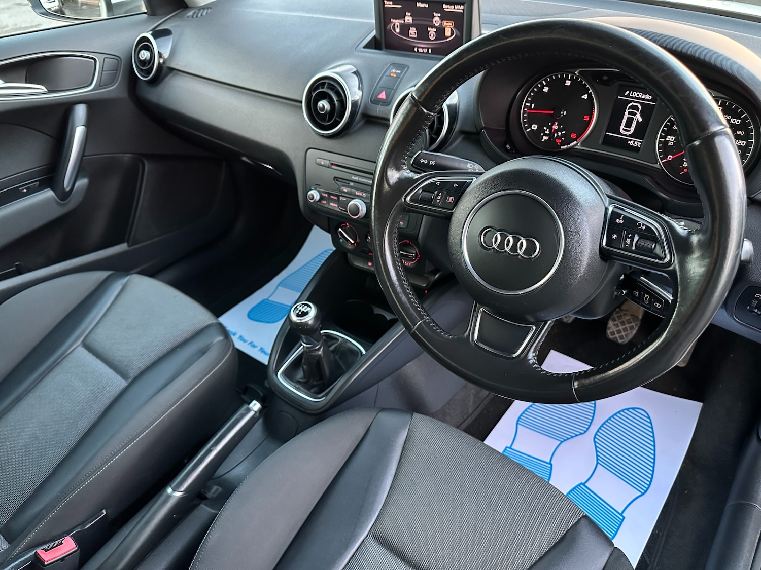 Used Audi A1 2012 for sale - 76697042: Photo 2