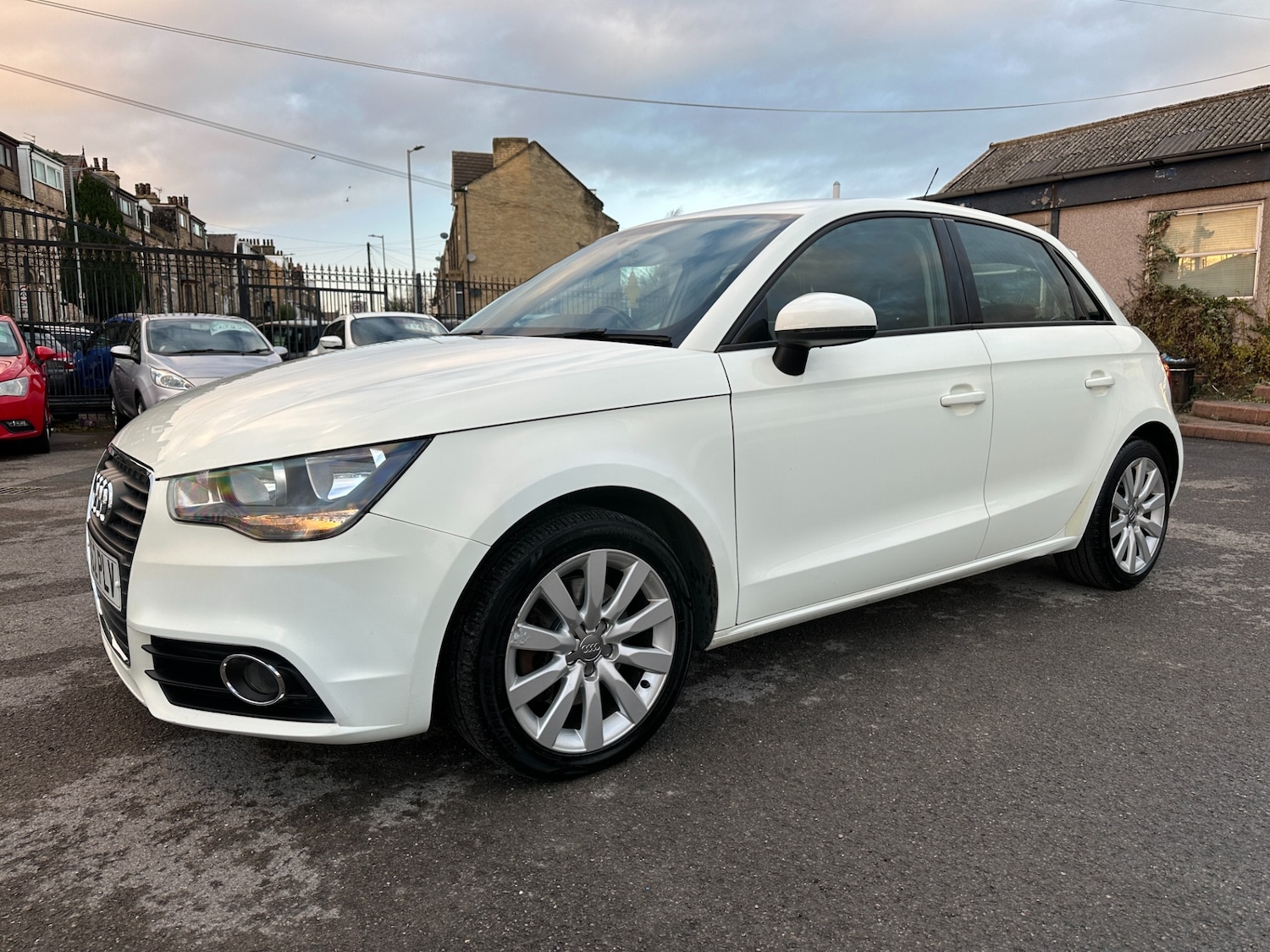 Used Audi A1 2012 for sale - 76697042: Photo 5