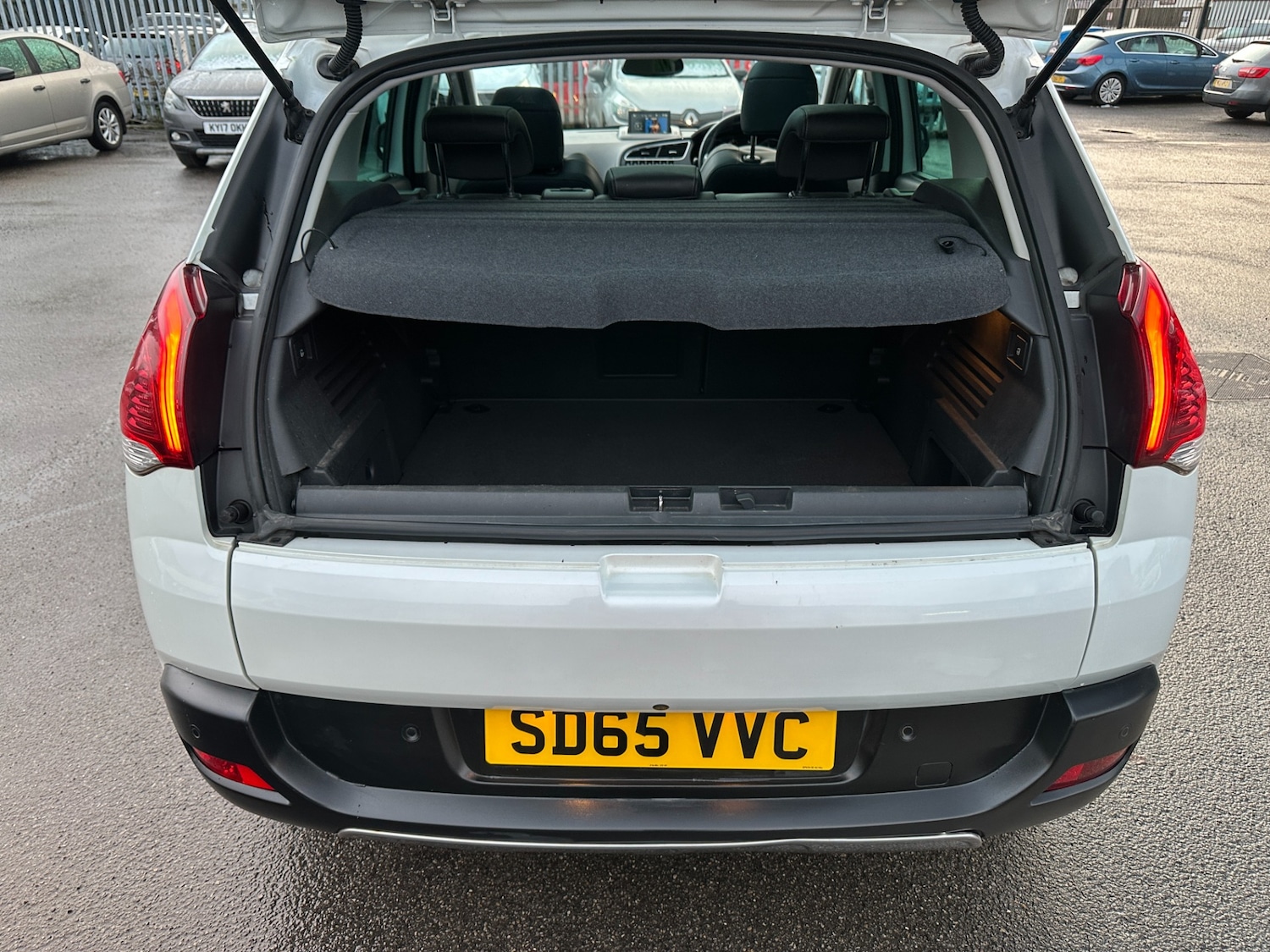 Used Peugeot 3008 2015 for sale - 77545952: Photo 18