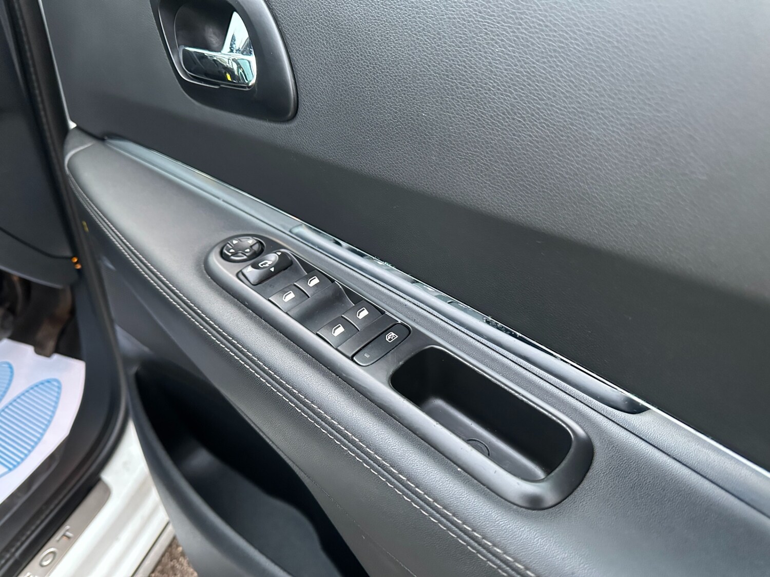 Used Peugeot 3008 2015 for sale - 77545952: Photo 34