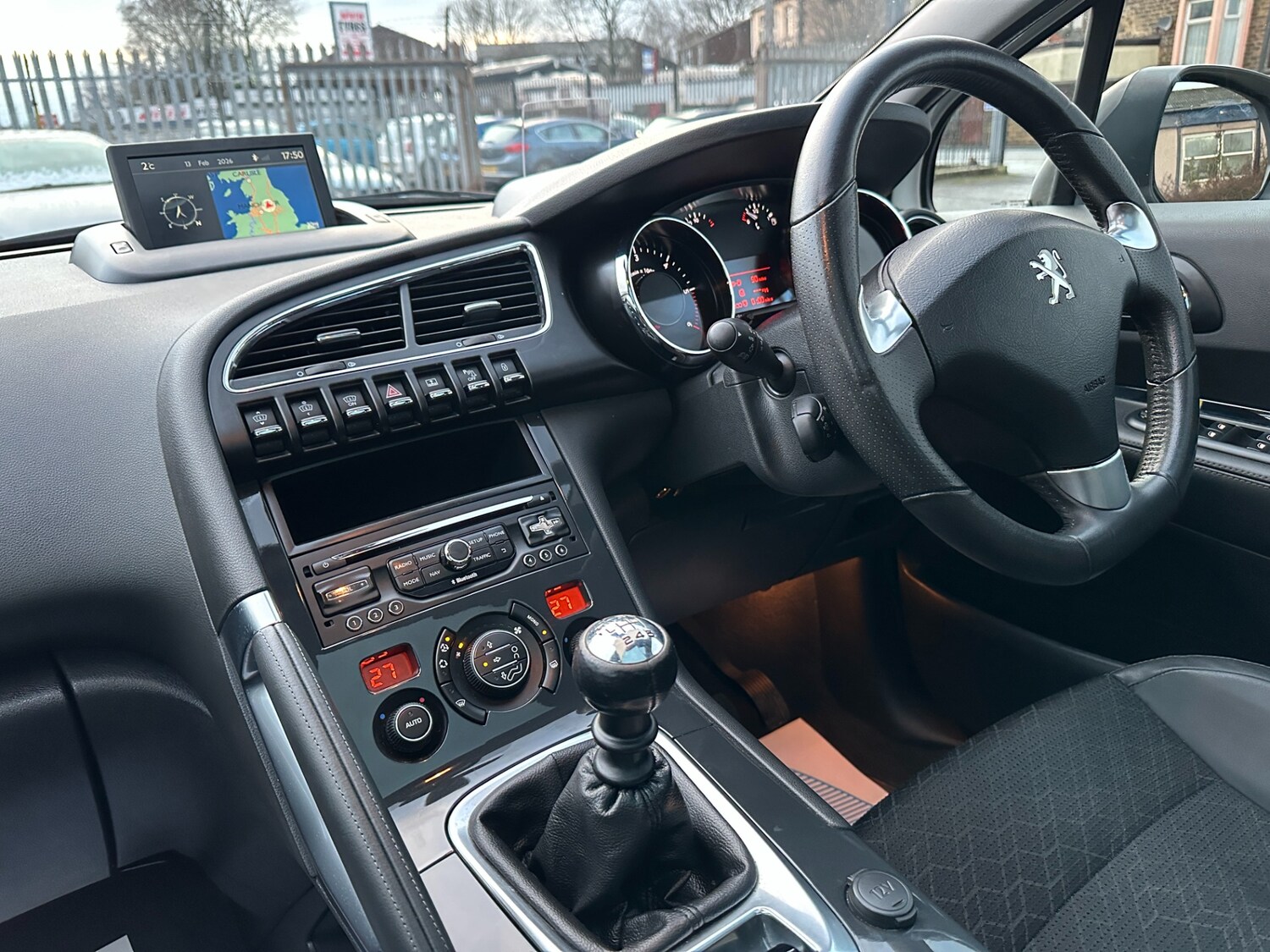 Used Peugeot 3008 2015 for sale - 77545952: Photo 46